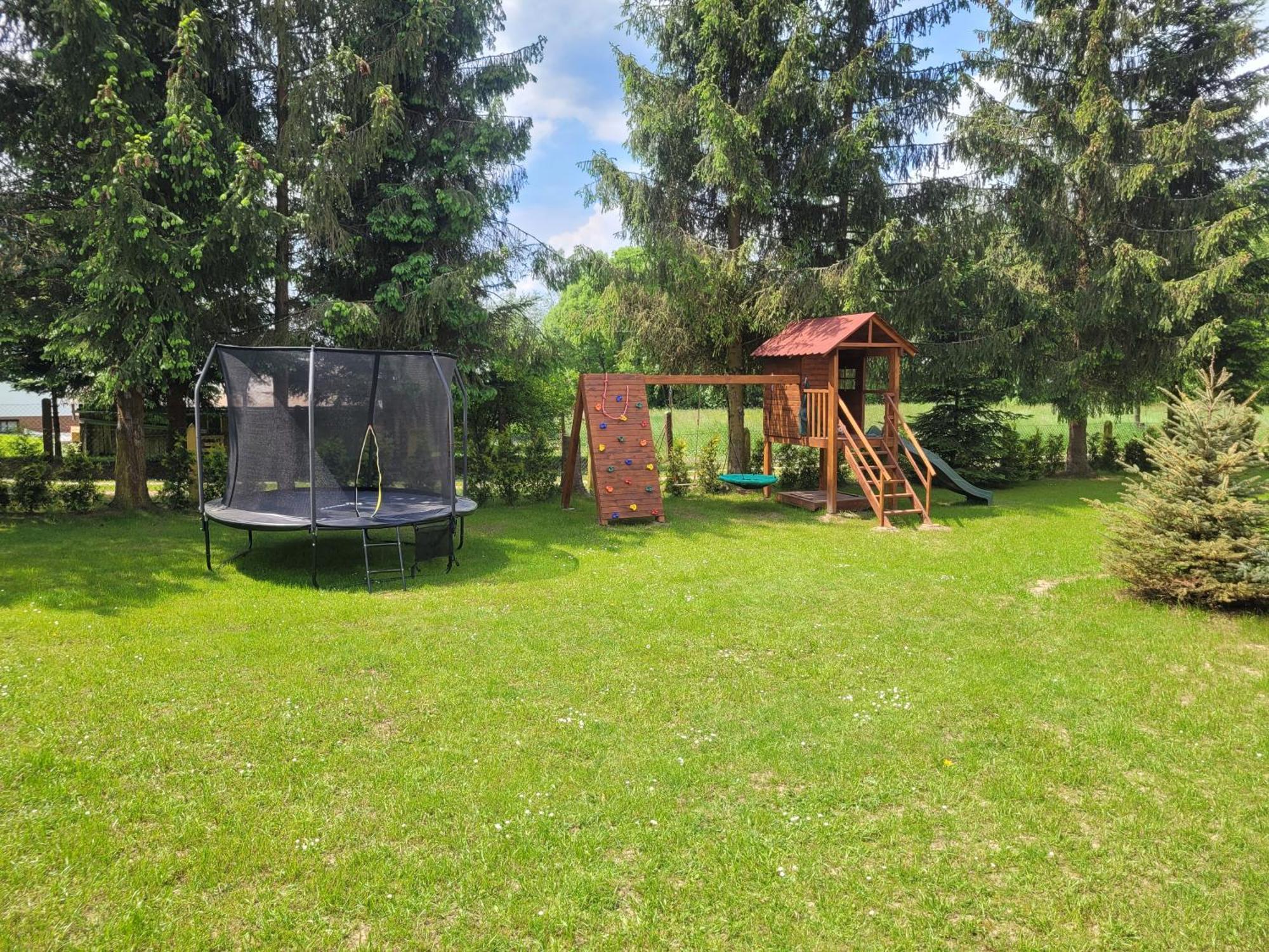 Urocza Kryjowka Ze Spa Лєско Екстер'єр фото